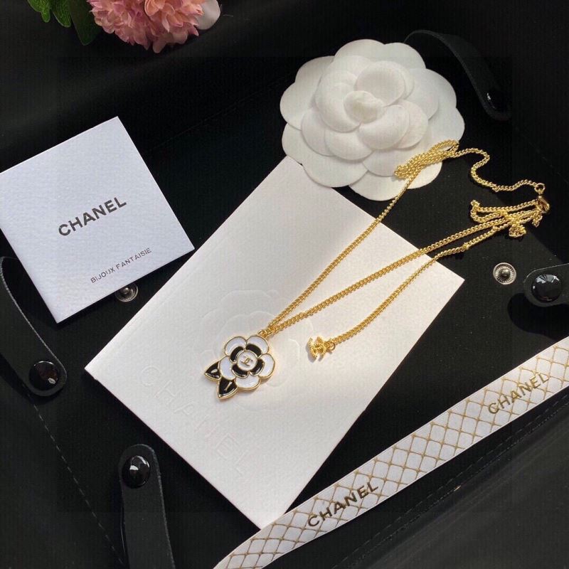 Chanel Necklaces